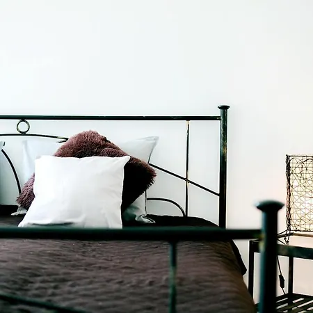 Mi - Old Town Heart-terrace&castle View Apartment Bratislava
