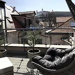 Mi - Old Town Heart-terrace&castle View Apartamento
